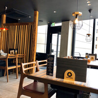 Let it Beef - 店内 Let it Beef - 店内