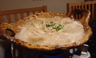 Hakata Ajidokoro Tomori - スルスルいけます！『博多炊き餃子』
