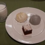 洛碁驛大飯店 - 