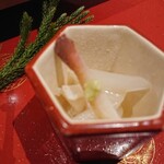 銀座 しのはら - ミル貝と独活