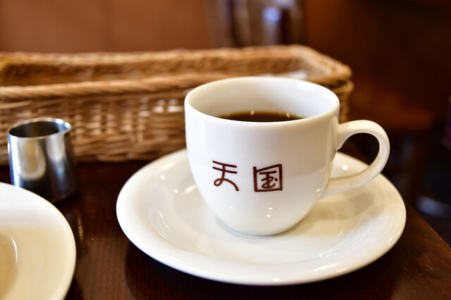 レッツエンジョイ東京 | 浅草の“天国”で待ち合わせ⁉ 🥞✨ 浅草に