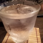 舞桜 - 母は麦焼酎。水割りです。