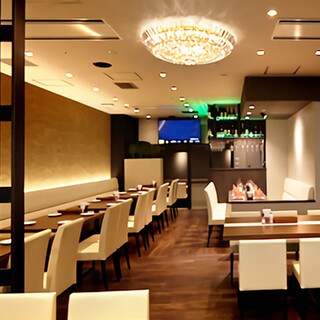 Royal Indian restaurant wine&bar KOHINOOR_1