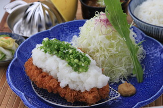 Tonkatsu Ma Mezon - 