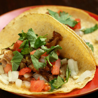 Tacos, perfect for parties, are also available as lunch sets◎