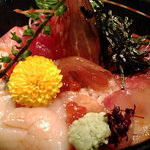 魚國 - 大名海鮮丼