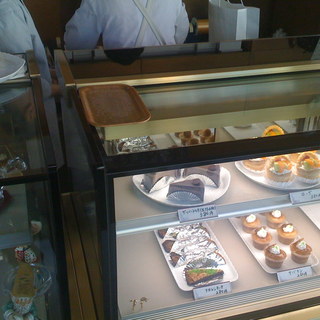 フオルジュ洋菓子店_2