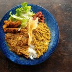 Cafe & Bar nana - 兩種香料咖哩