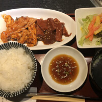 焼肉 しんうち 神楽坂 - 