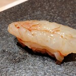 寿し おおはた - 昆布締めのぼたん海老