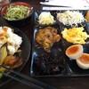 七色野菜　一隅の里 - 料理写真:一通りある物を取ってみました。デザートもドリンクも種類は少ない。味付けは濃いめ。税込とはいえこれで1782円は...?!