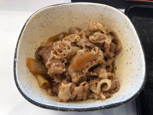 吉野家 7号線鶴岡店 - 羽前大山（牛丼）の写真