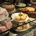 モーニングトン・クレセント東京 - 店内ディスプレイ