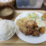 さくら食堂 - 唐揚げ＆天然海老フライ定食