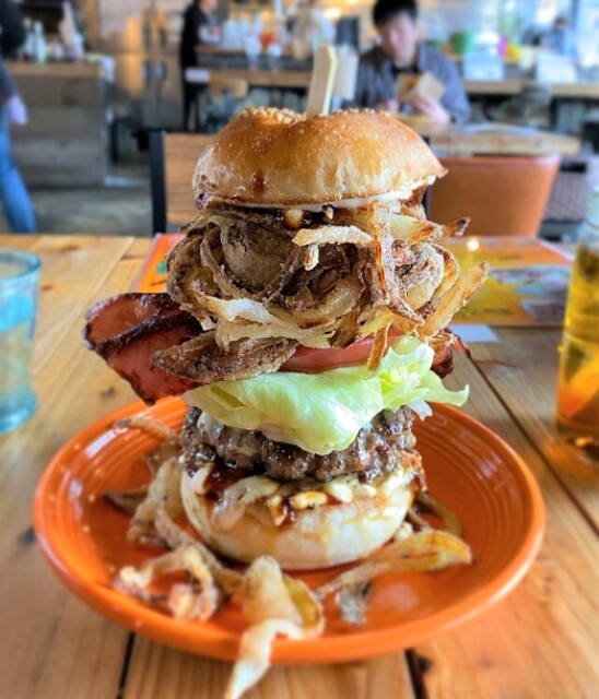 沖縄名護の百名店の味を石巻で By Ryuman キャプテンカンガルー 石巻店 Captain Kangaroo 蛇田 ハンバーガー 食べログ