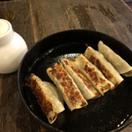 刀削麺酒家 - 焼き餃子