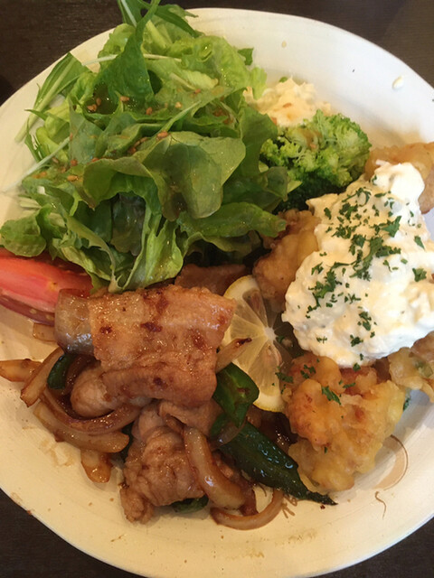 ＊蓮華＊ 蓮華 （レンゲ） - 観音/居酒屋 | 食べログ