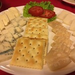 Bella Napoli - チーズ盛り合わせ