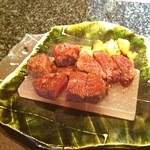 鉄板焼　くたに - お肉