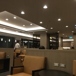 SAKURA LOUNGE - 室内