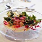 ウシマル - 自家菜園のサラダ　大豆のソース