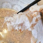 魚沼亭 - あんこうの身　繊維がカニみたい