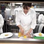 レフェルヴェソンス - デザートの仕上げを目の前で