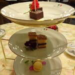 リストランテ カルド - キャラメルチョコ・フィナンシェ・マカロン