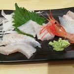 味地歩心 - ダルマガレイ刺身