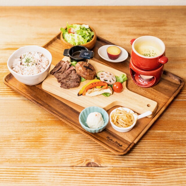 ランチメニュー Niku Cafe Mini Lover S Cafe 長良 ミニラバーズカフェ 田神 カフェ 食べログ ランチメニュー Niku Cafe Mini Lover S Cafe 長良 ミニラバーズカフェ 田神 カフェ 食べログ