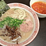 博多長浜らーめん　もりや - らーめん（ハリガネ￥600）豚とまと（￥100）これぞド豚骨！美味い！！９７点！！！2012/4/24