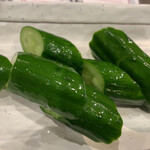 光燁 - きゅうりの一本漬け。どうやって漬けてるのか教えてください