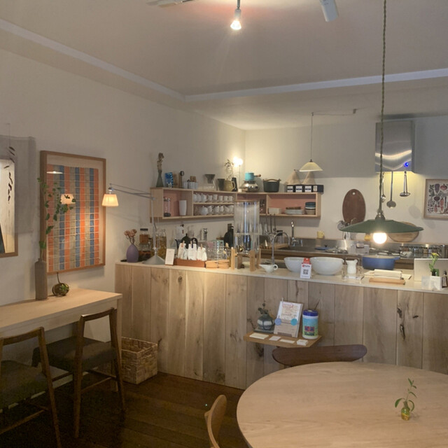 HOLLY WOOD BUDDY FURNITURE photo 4