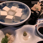 厳選地酒と本格焼酎の店 うみんちゅ - たまむらとうふの冷奴