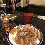 カレー屋アカマル - 豚ヒレカツカレーライス￥１３５０  目玉焼きトッピング￥１５０  炙りチーズトッピング￥１５０