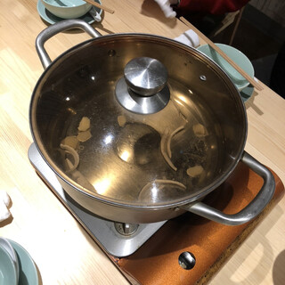 花季 椰子鶏火鍋_0