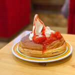 コメダ珈琲店 - 料理写真:季節限定 小倉ノワール☆