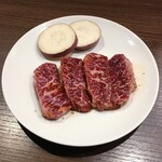 炭火焼肉ふじた - 特選和牛ハラミ1650円。