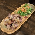 Jidoriryourisemmontemmugen - 地鶏の炭火焼・ハーフ。980円+税