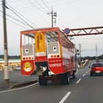 リーゼ - 水陸両用バスに遭遇