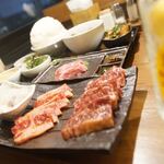 大衆炭火焼肉ジンギスカン ホルモン酒場 風土. - 