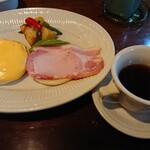 Mori no Naka no Choushoku to Cafe no Mise Cabot Cove - 