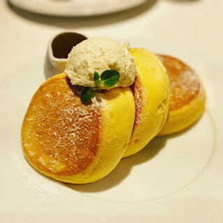 Shiawasenopankeki - 幸せのパンケーキ