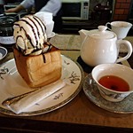 紅茶の店 ARIEL - チョコバナナとウバティ