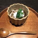 HOSHINOYA Guguan - 壺蒸：旬魚と茸の壺蒸し