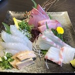 わらべ菜魚洞 - お刺身3点