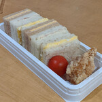 東京国際フォーラム ホールA カフェコーナー - 『サンドイッチ』　５００円