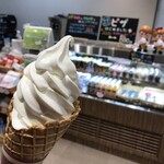 日光白根山ロープウェイ センターステーション - ソフトクリーム