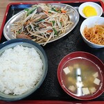 食堂 アサドラ - レバ炒め定食