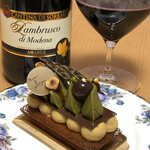 イケセイワインクラブ - メゾン・ド・プティ・フールさんのタイタニックと。